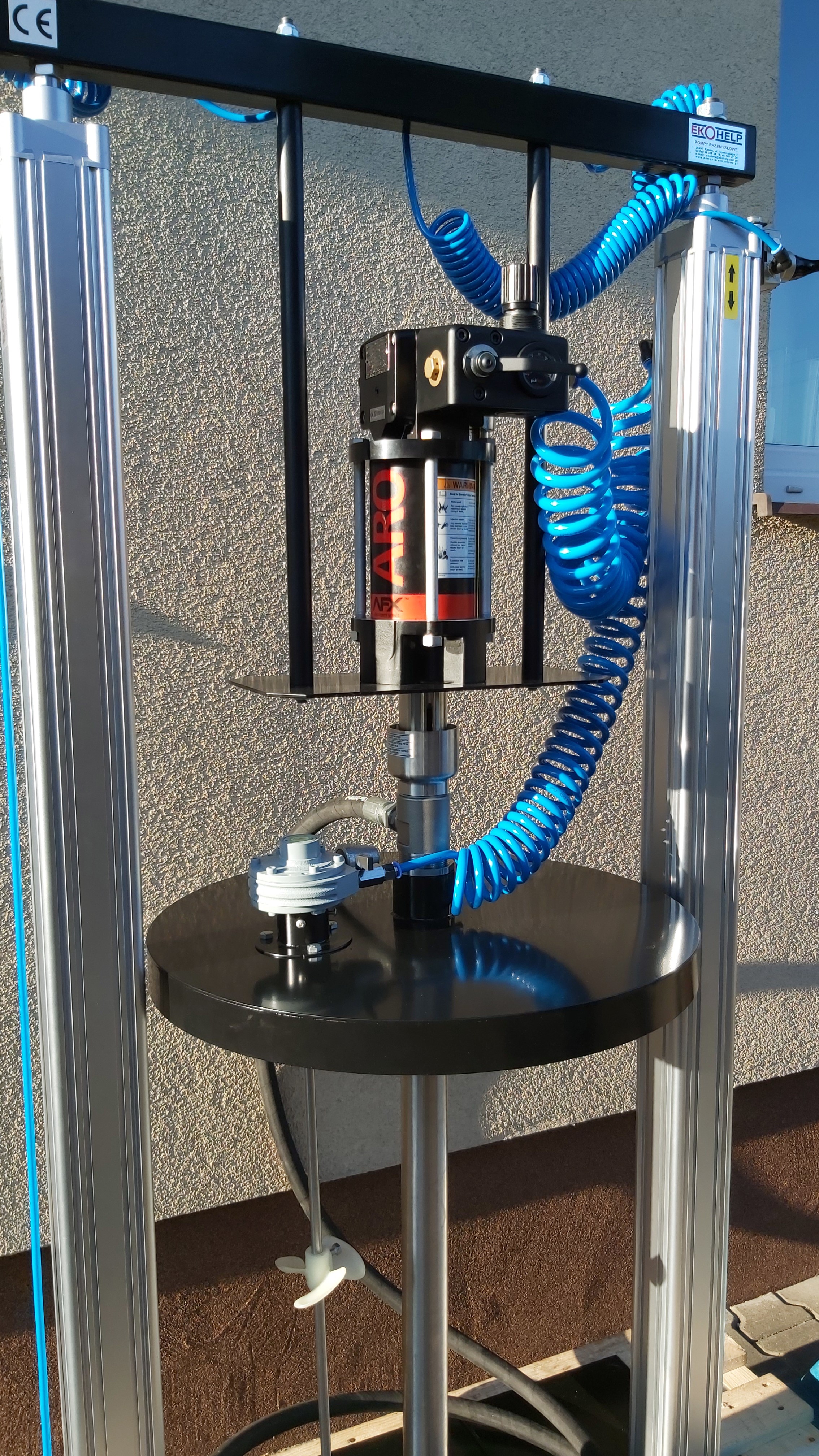 Zestawy do rozładunku i konfekcjonowania olejów i półpłynnych smarów